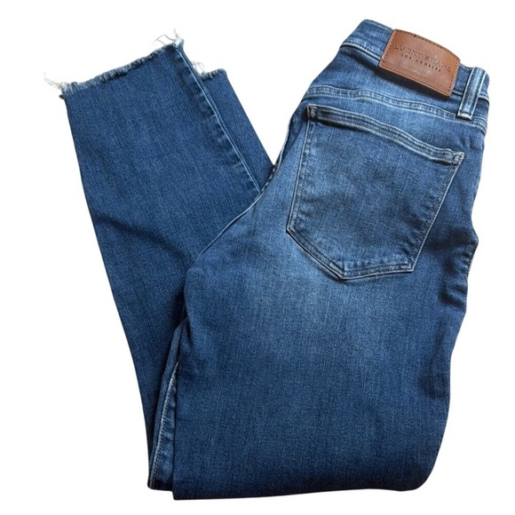 Lucky Brand Distressed Skinny‎ Jeans Medium Wash Women's Size 8 / 29 - Picture 1 of 2